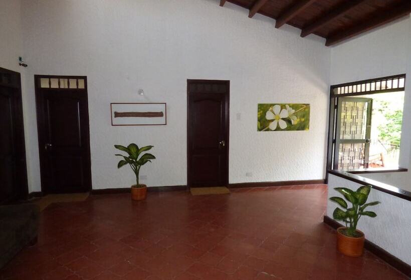 בית מלון כפרי Mizare I