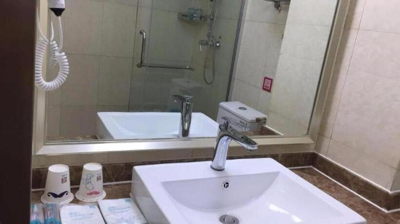 Pai Hotel Kaifeng Gulou Square Center