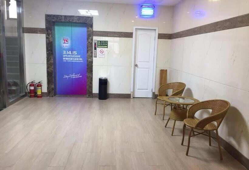 Pai Hotel Kaifeng Gulou Square Center