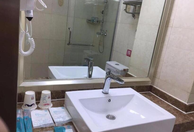 Pai Hotel Kaifeng Gulou Square Center