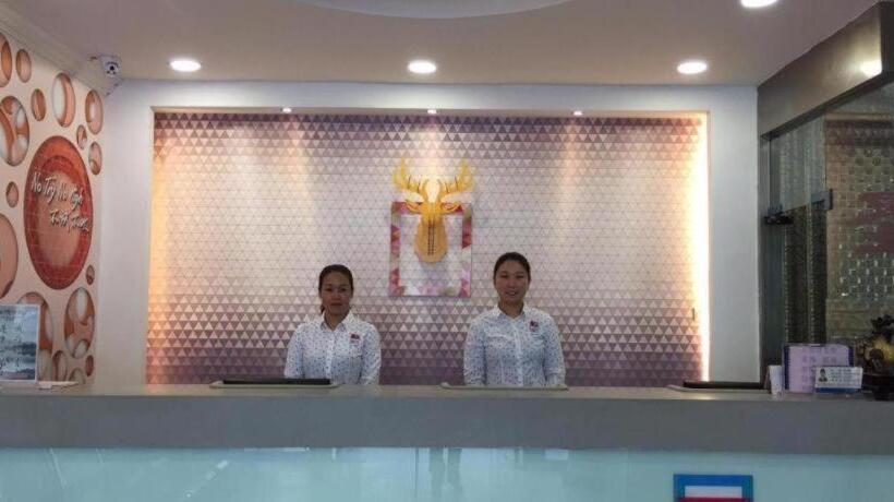 Pai Hotel Kaifeng Gulou Square Center