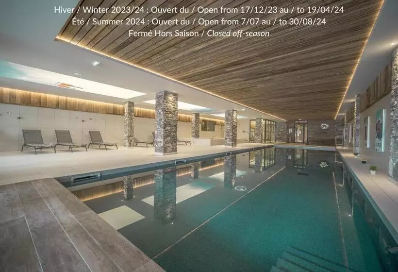 ホテル Sky La Rosière