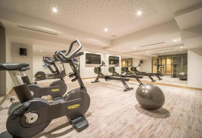 فندق Sky La Rosière