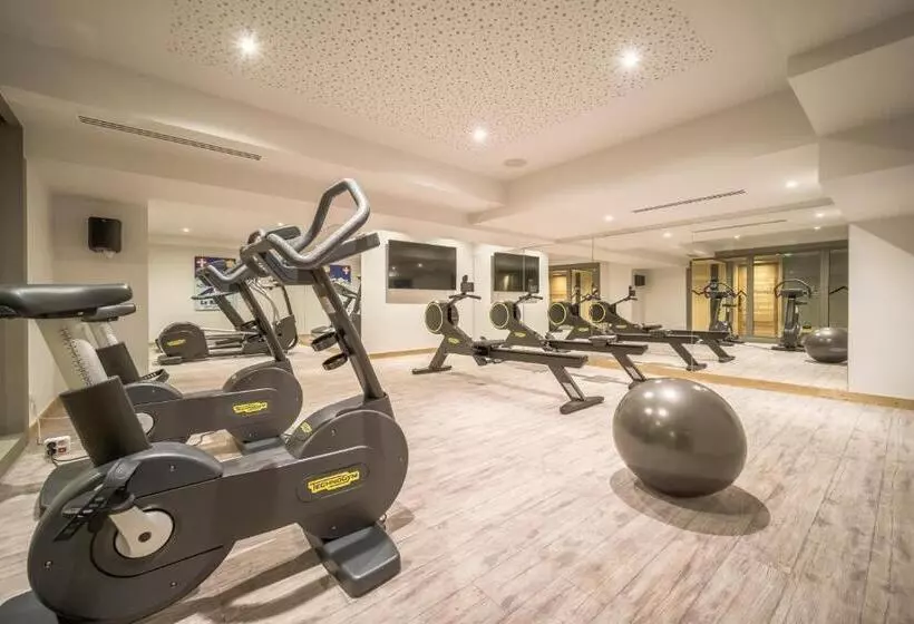 ホテル Sky La Rosière