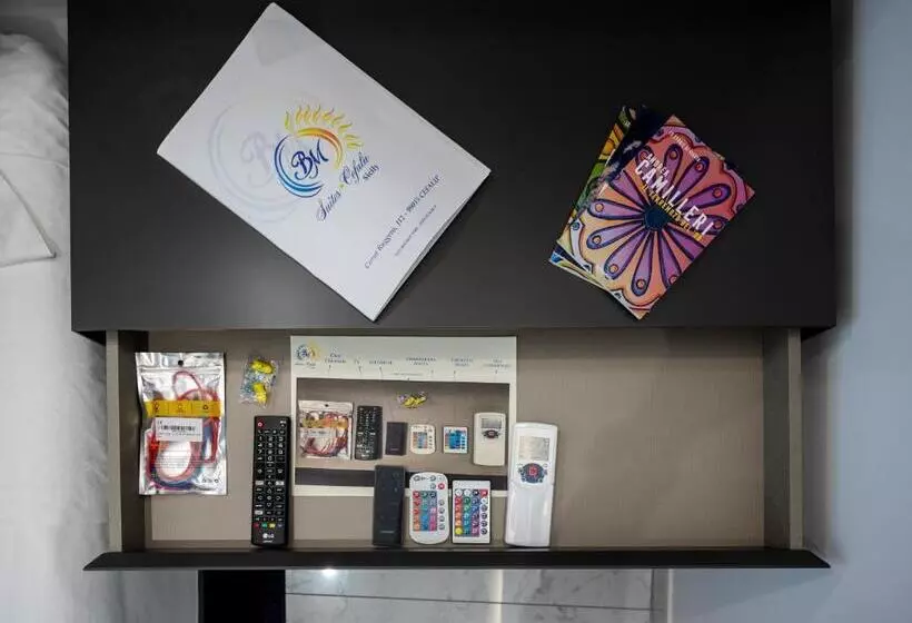 Aamiaismajoitus (B&B) Bm Suites Cefalu