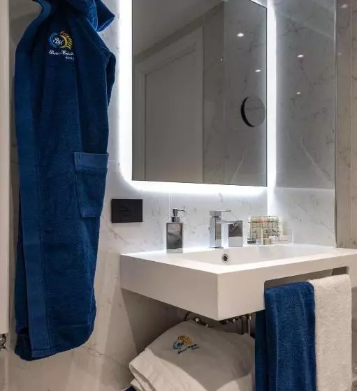 Aamiaismajoitus (B&B) Bm Suites Cefalu