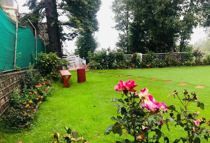 H.m.h Lodges & Hotel Resort