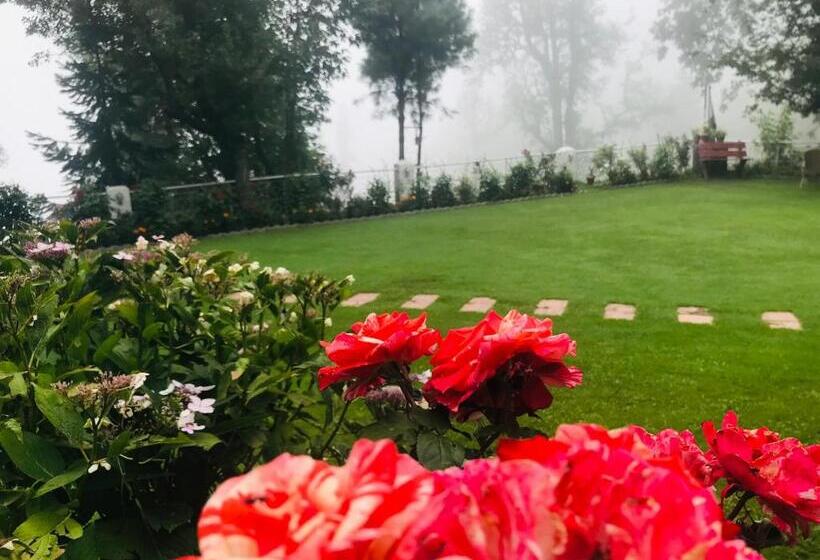 H.m.h Lodges & Hotel Resort