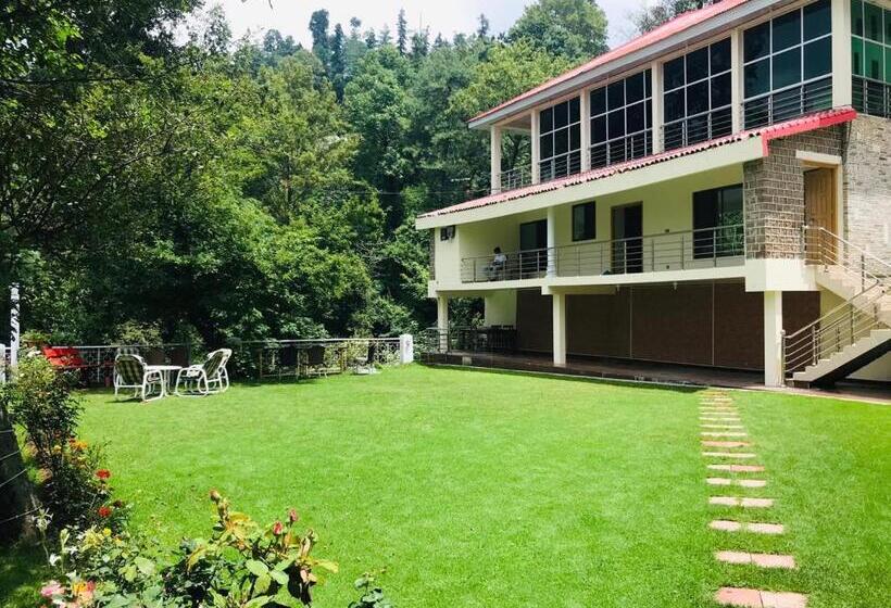 H.m.h Lodges & Hotel Resort