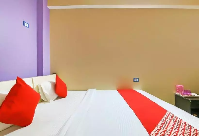 ホテル Oyo 70909  Singh Palace