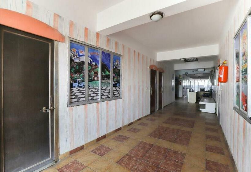 Spot On 66822 Hotel Shyam Inn