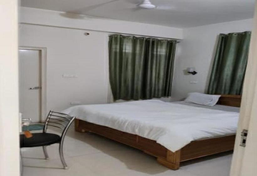 Hotel Spot On 78401 Ankur