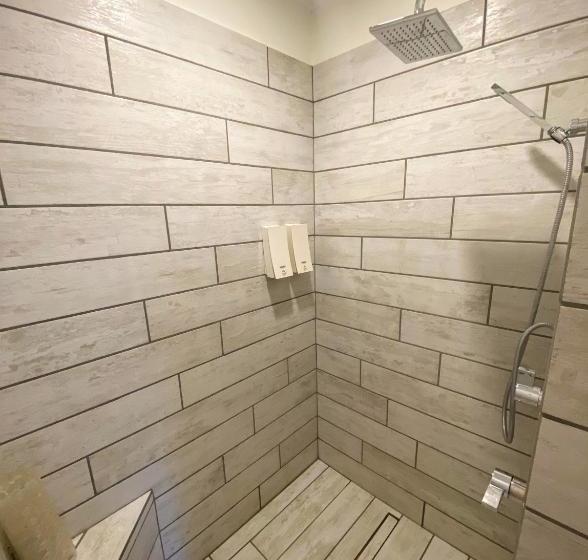 호텔 The Rooms At Woody Point