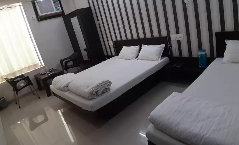 ホテル Vamoose Sharda Resort