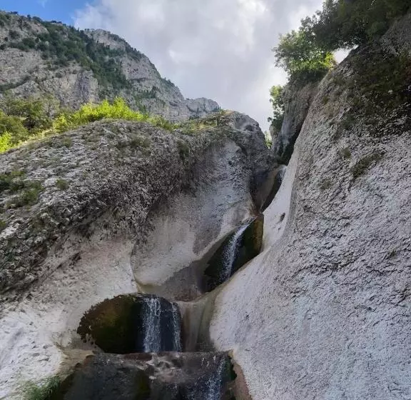 پانسیون Adriatik Guesthouse