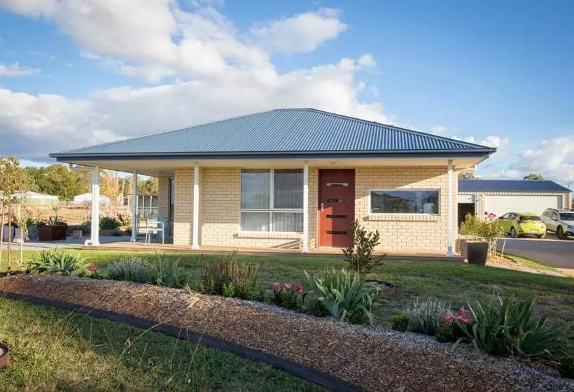 ペンション Gindanha