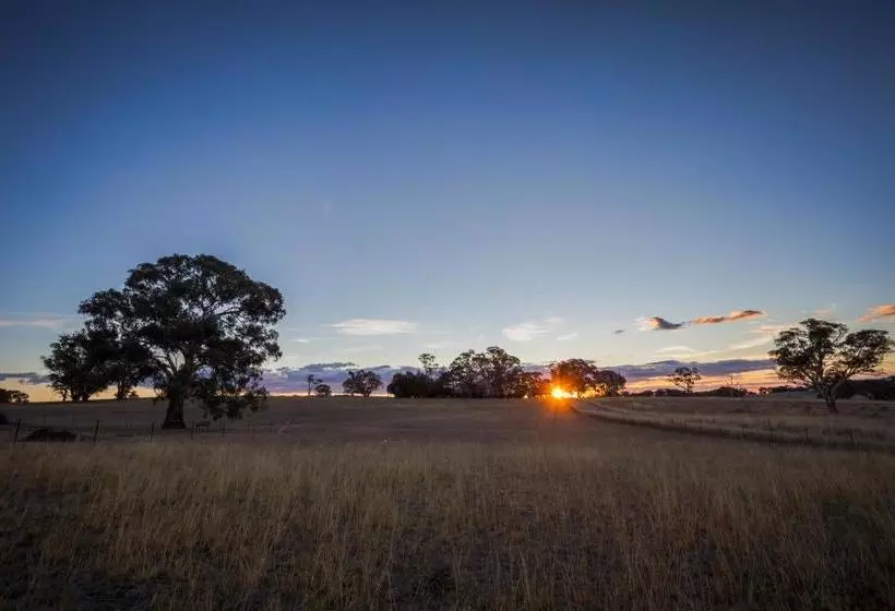 ペンション Gindanha