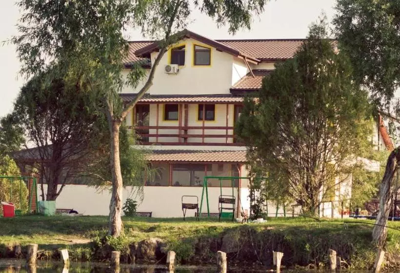 Pensiunea Califar
