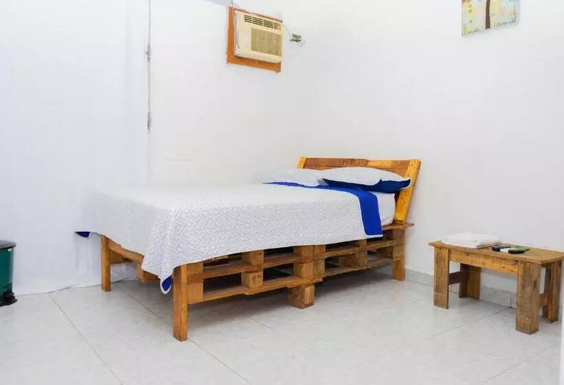 هاستل Hostal Familiar Argeñal