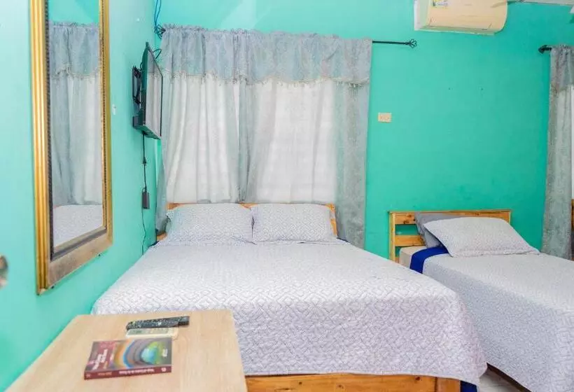 هاستل Hostal Familiar Argeñal