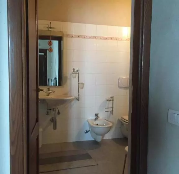 ベッドアンドブレックファースト Residenza Cima Le Vigne