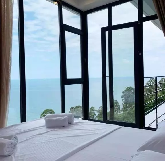 هتل Hills Kvariati