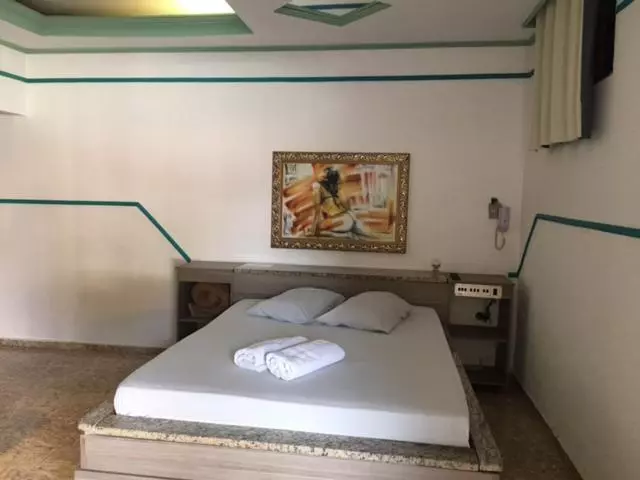 Lux Motel