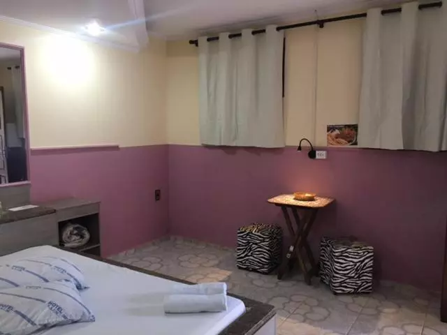 Lux Motel