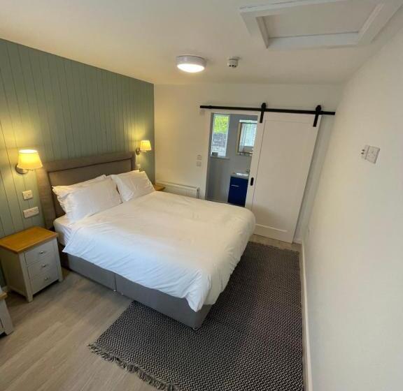 بنسيون Belvedere House Cork Guest House