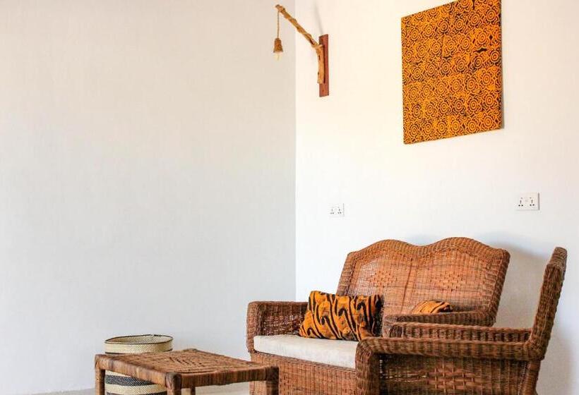 منتجع Paje White House