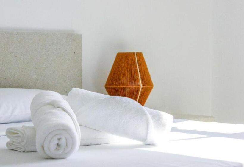 منتجع Paje White House