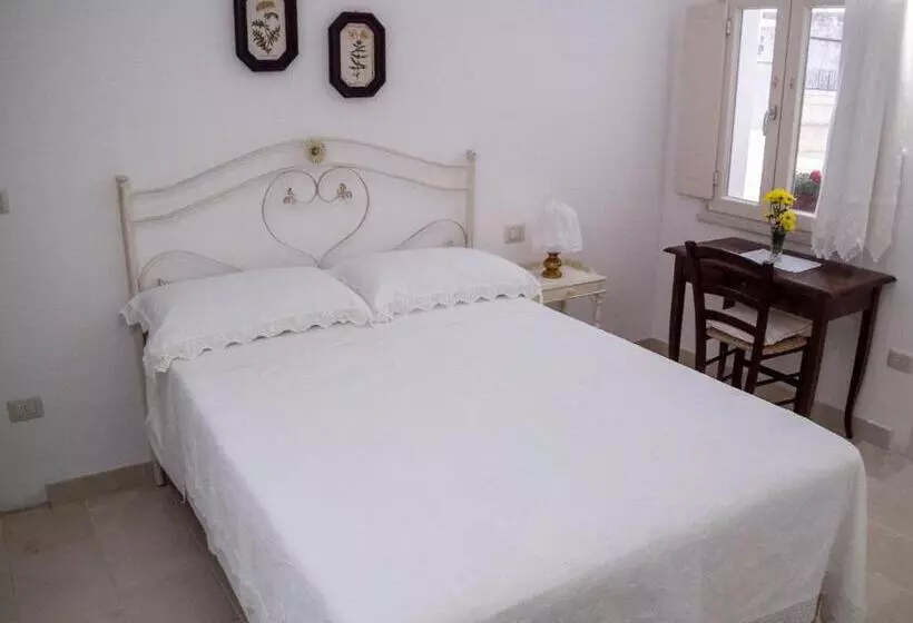 Asylum Amicorum Bed & Breakfast
