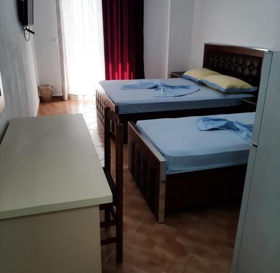 تختخواب و صبحانه Rock Star Pllakat