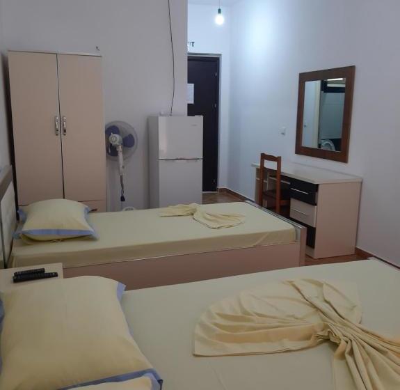 تختخواب و صبحانه Rock Star Pllakat