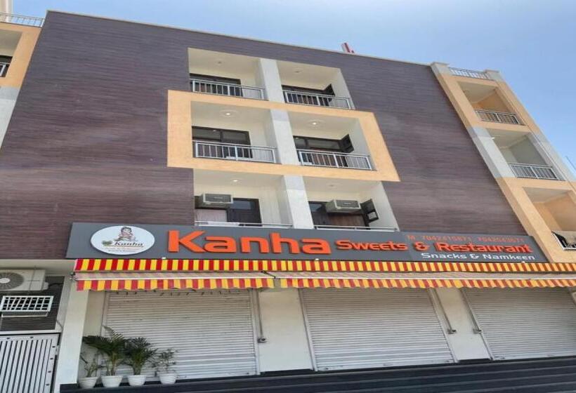 호텔 Capital O Kanha Guest House