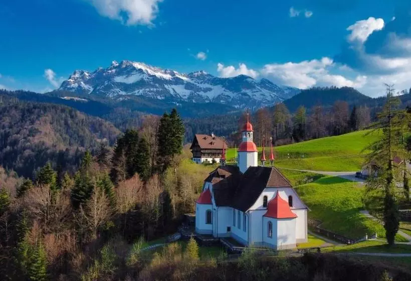 Hotelli Gasthaus Hergiswald