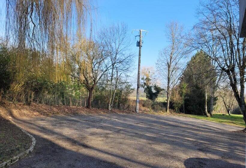 ホテル La Croix Blanche