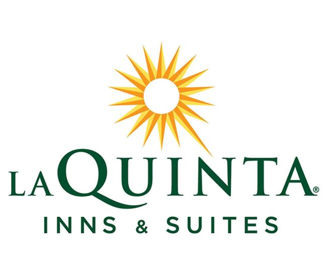 호텔 La Quinta Inn & Suites By Wyndham Locust Grove