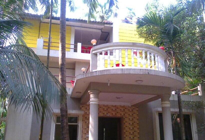 Hotell Swimming Pool Cottage Alibag With Meals