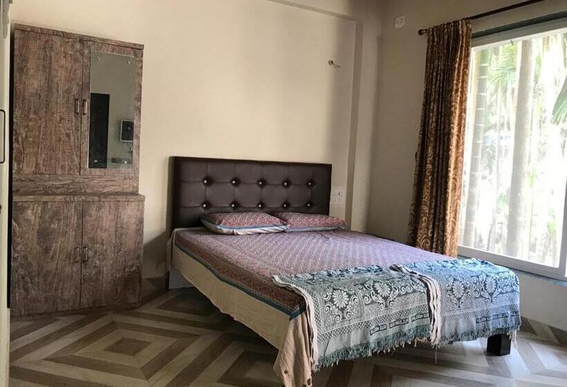 Hotell Swimming Pool Cottage Alibag With Meals