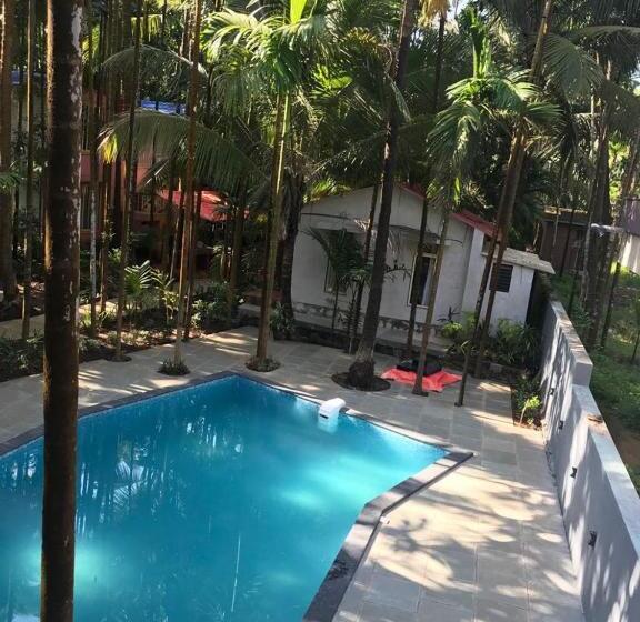 Hotell Swimming Pool Cottage Alibag With Meals