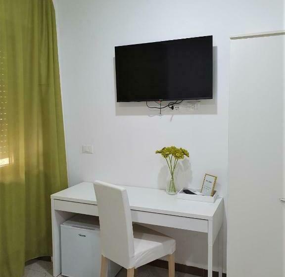 פנסיון Affittacamere Dianir