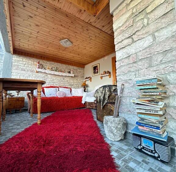 پانسیون Mani Guest House