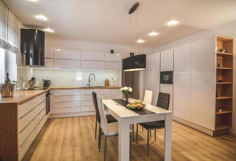 פנסיון Residence Malva