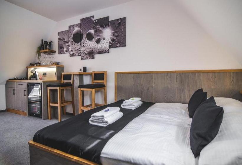 פנסיון Residence Malva