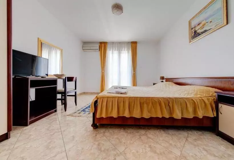 Suzana Budva