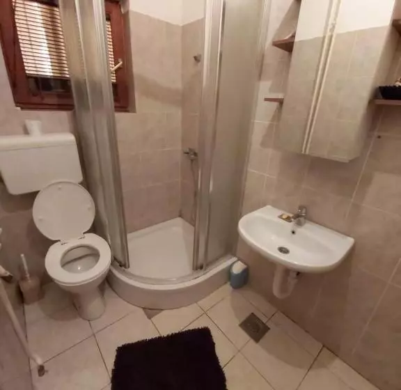 تختخواب و صبحانه Rooms Stefan