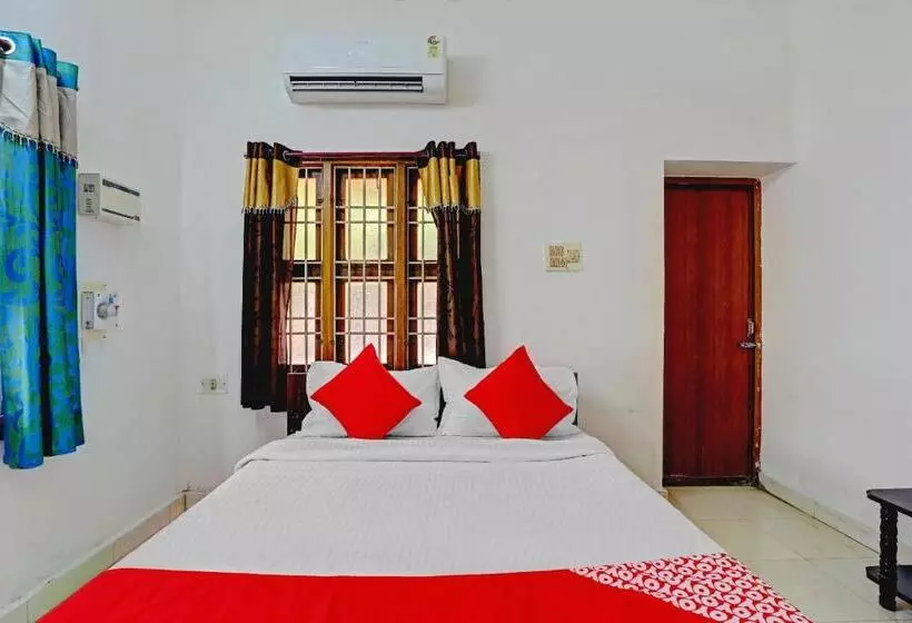 Hotelli O K B Residency