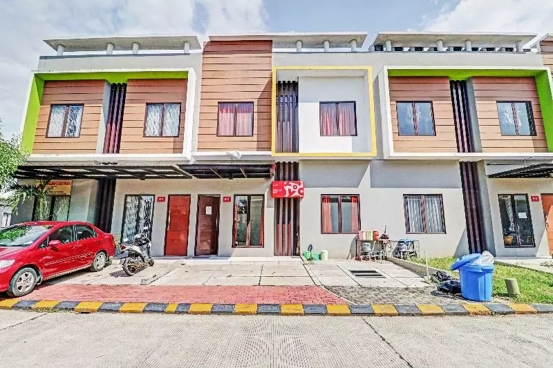 Hotel Oyo 90452 Pillow Inn