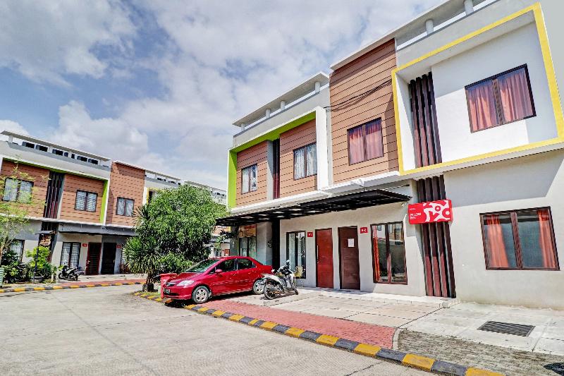 فندق Oyo 90452 Pillow Inn